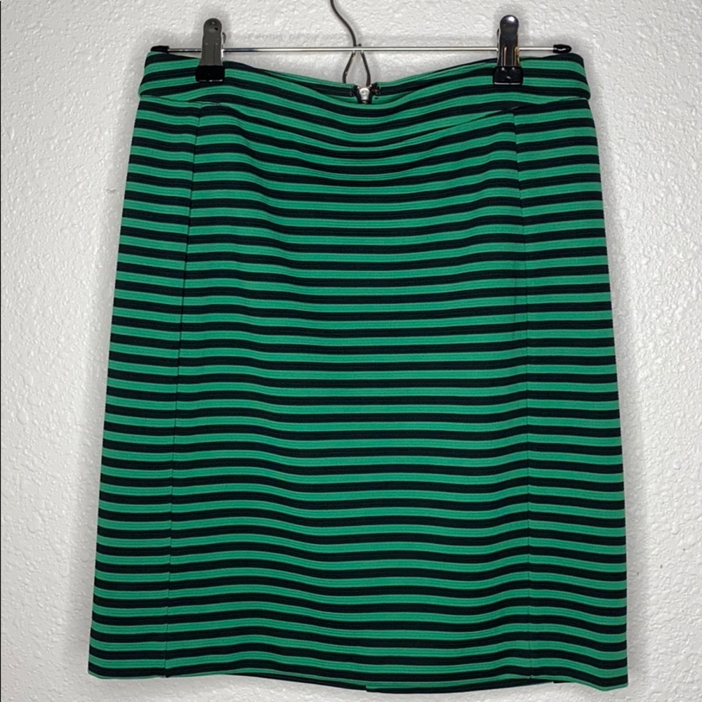 Figure flattering striped pencil skirt 41Hawthorn